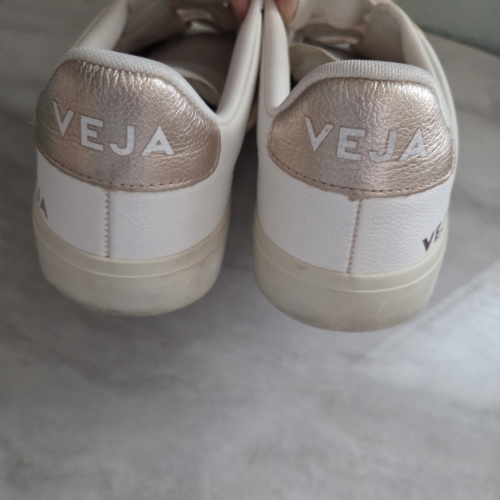 Veja Recife Logo White and Pink Velcro Sneakers - Picture 12 of 12